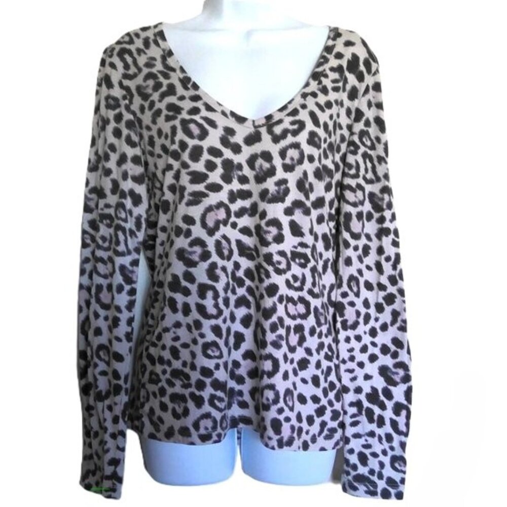 New Victoria's Secret Sleepwear Top Pajama Cheetah Leopard Soft V-Neck NWOT Sz M